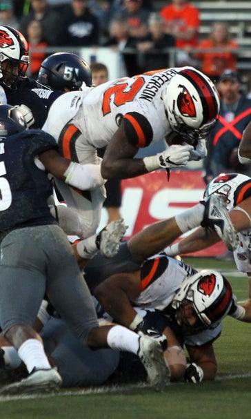 Nevada holds off Oregon State comeback, 37-35